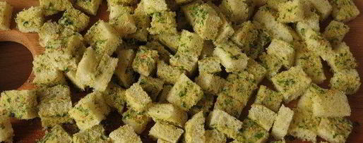 Шаг 7: крабовых сухариков