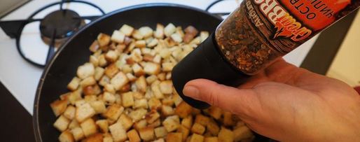 Шаг 4: острых сухариков