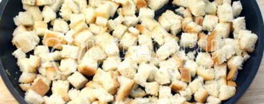 Шаг 2: сухариков аппетитных