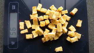 Рецепт Сухариков бисквитных на манной крупе