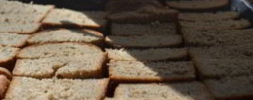 Шаг 2: сухариков домашних