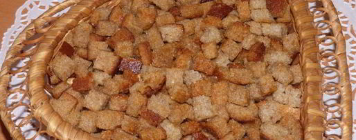 Шаг 4: сухариков из хлеба с чесноком