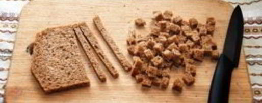 Шаг 3: сухариков на сковороде