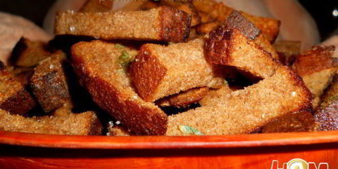 Рецепт сухариков ржаных с чесноком