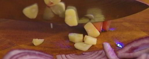 Шаг 3: сухариков с грибной начинкой, сыром и зеленью