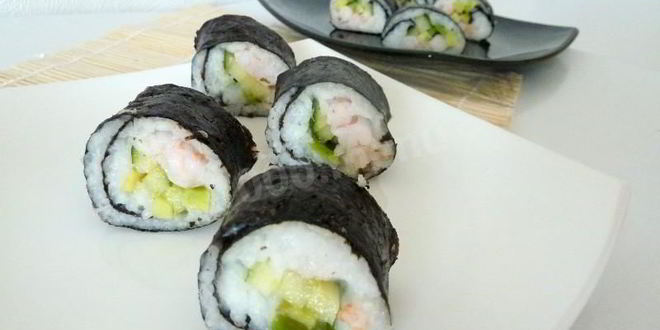 Рецепт домашних суш с креветками