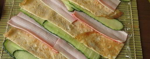 Шаг 16: радужных суш с крабовыми палочками