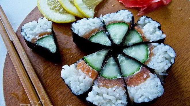 Рецепт Суш-ролла Огуречный цветок