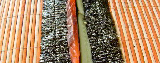 Шаг 1: суш-ролла огуречный цветок