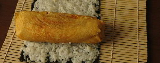 Шаг 18: суш с омлетом цыплята