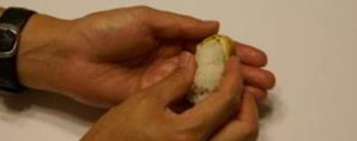 Шаг 12: суш с омлетом