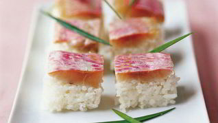 Рецепт Суш со средиземноморской султанкой