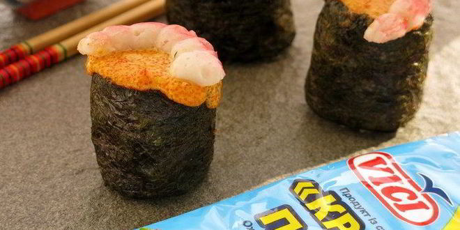Рецепт суш, запеченных со спайси соусом с крабовыми палочками