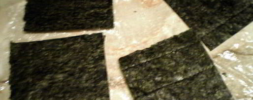 Шаг 3: темари-суш с нори и японским омлетом