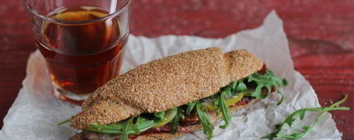 Шаг 7: сэндвича с беконом и руколой