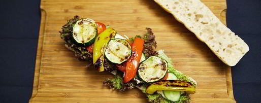 Шаг 9: сэндвича с курицей и овощами-гриль