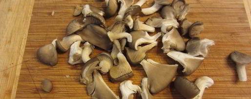 Шаг 1: сэндвича с моцареллой, грибами и соусом нисуаз