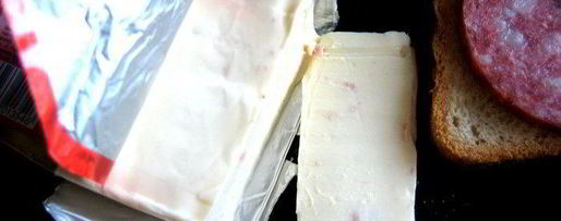 Шаг 10: сэндвича с ветчиной и салями