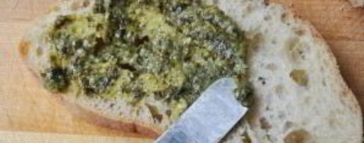 Шаг 1: сэндвичей с помидорами, соусом и сыром