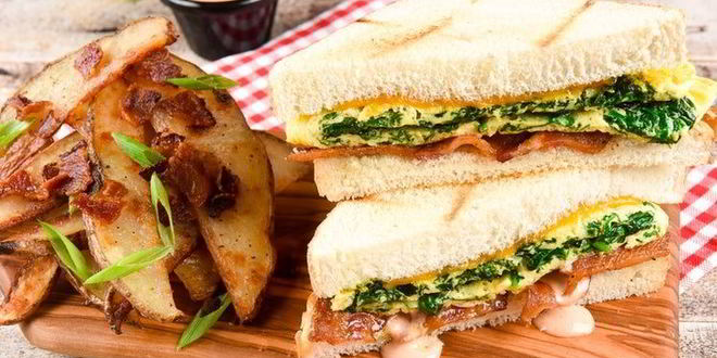 Рецепт сэндвичей с яйцом и беконом