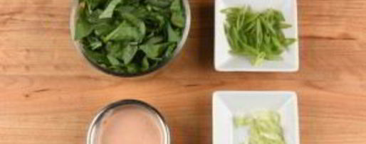 Шаг 1: сэндвичей с яйцом и беконом