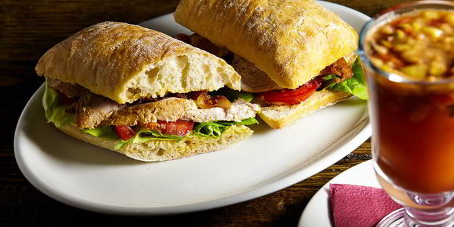 Рецепт теплого сэндвича с куриной грудкой