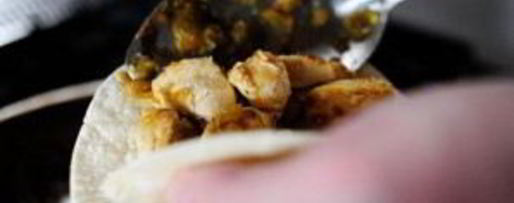 Шаг 1: такоса с курицей