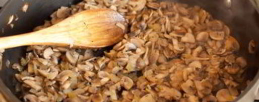 Шаг 2: тарталеток-перевертышей с шампиньонами