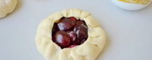 Шаг 7: тарталеток с черешней