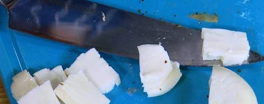 Шаг 4: тарталеток с козьим сыром, артишоками и соусом песто