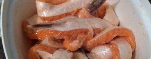 Шаг 1: тарталеток с красной рыбой