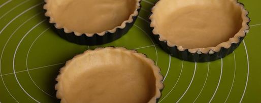 Шаг 8: тарталеток с лимонно-лаймовым кремом и меренгой