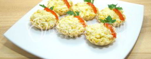 Шаг 7: тарталеток с пикантным салатом