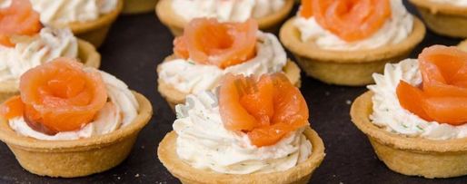 Шаг 8: тарталеток с семгой и сыром