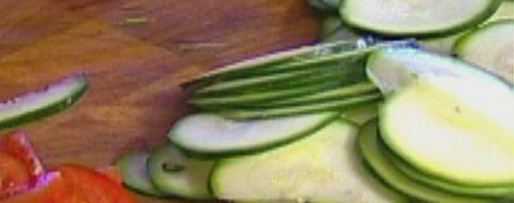 Шаг 3: тарталеток с цукини, помидорами и сыром бри