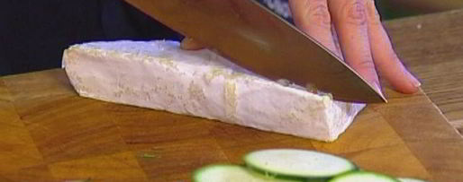 Шаг 6: тарталеток с цукини, помидорами и сыром бри