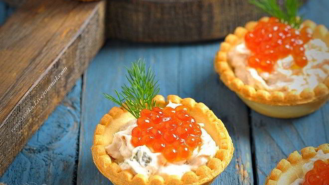 Рецепт Тарталеток с тунцом и красной икрой