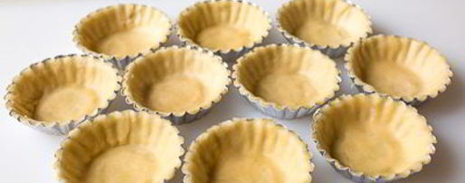 Шаг 6: тарталеток с ветчиной и луком