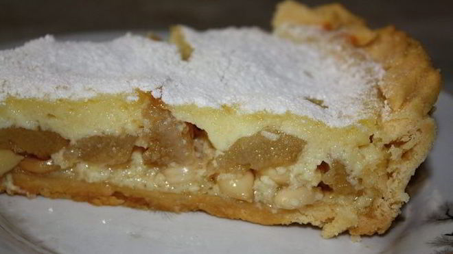 Рецепт Грушевого тарта с заварным кремом и абрикосовыми косточками