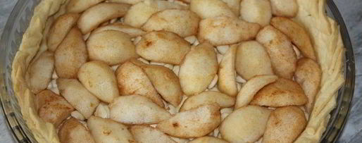 Шаг 6: грушевого тарта с заварным кремом и абрикосовыми косточками