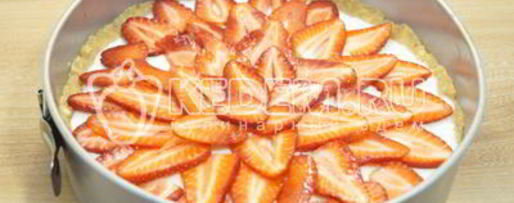 Шаг 12: клубничного тарта без выпечки