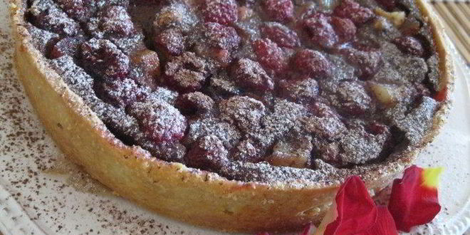 Рецепт тарта малиново-грушевый перезвон