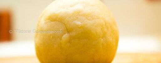 Шаг 1: тарта с айвой и сырным муссом