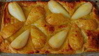 Рецепт Тарта с грушами в абрикосовой глазури