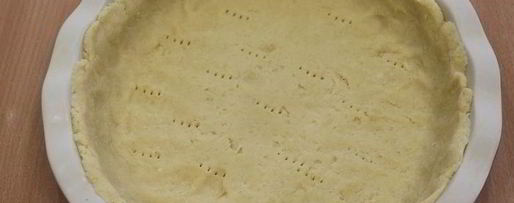 Шаг 1: тарта с персиками и сыром бри