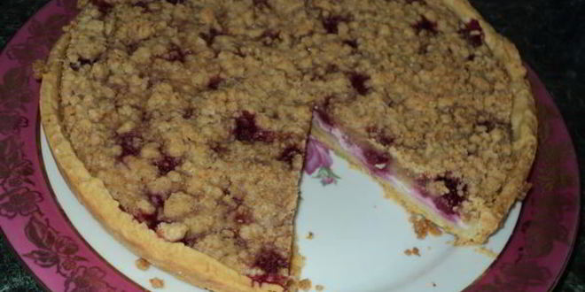 Рецепт тарта с творогом и малиной
