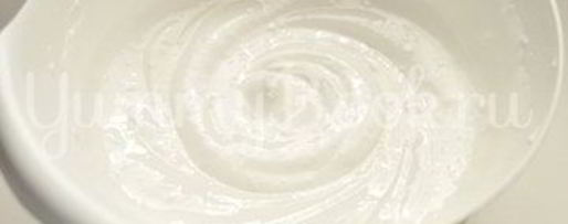 Шаг 14: тарта с вишней и меренгой