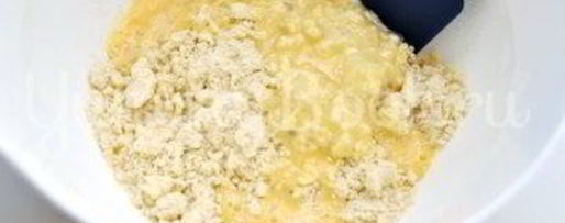 Шаг 3: тарта с вишней и меренгой