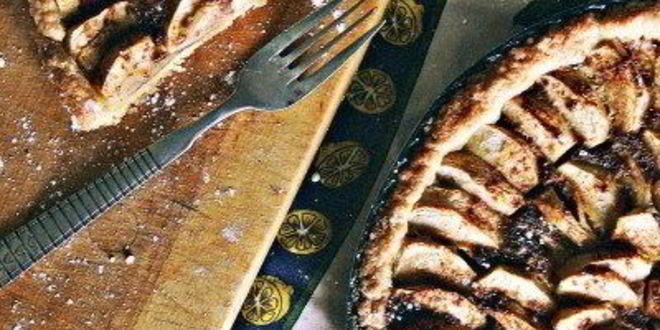 Рецепт яблочного тарта с корицей