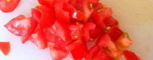 Шаг 1: тостов с авокадо и помидором